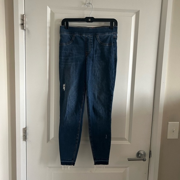 - Spanx Distressed High Waist Denim Ankle Leggings, Size Medium - Picture 4 of 11